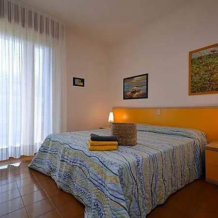 Sea Front View Flat By Beahost Hotell Bibione