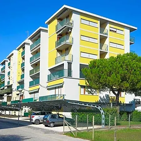 Sea Front View Flat By Beahost Hotell